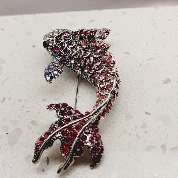 Sparkling 3-D Koi Fish Pendant Necklace NWT - Picture 3 of 12